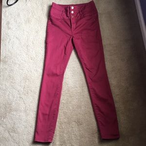 Refugee High Wasted Jeans